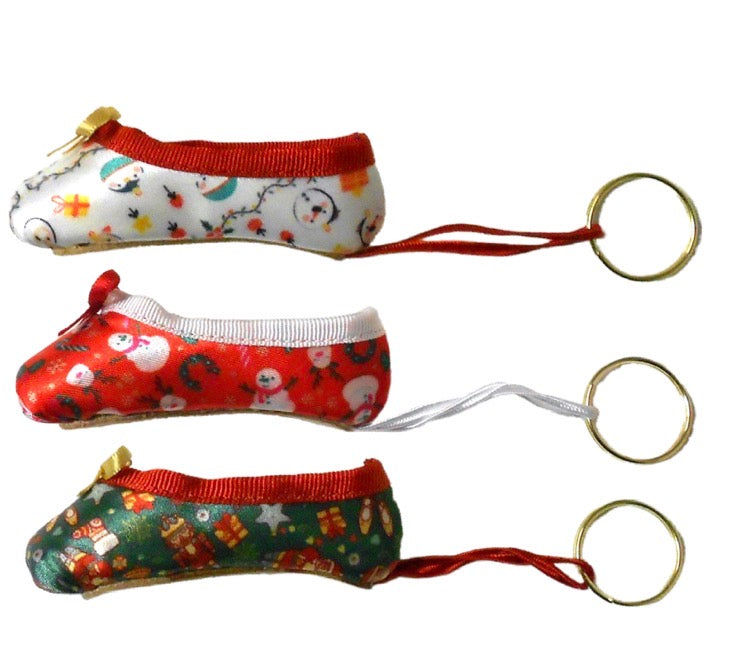 HOLIDAY MINI POINTE SHOES