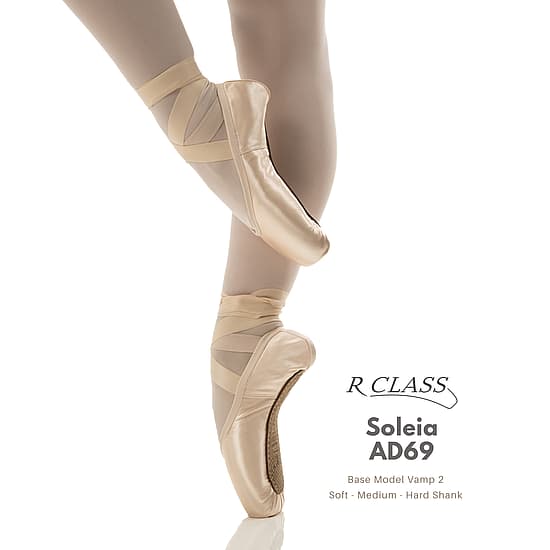 R-Class Soleia Medium Shank Pointe Shoe